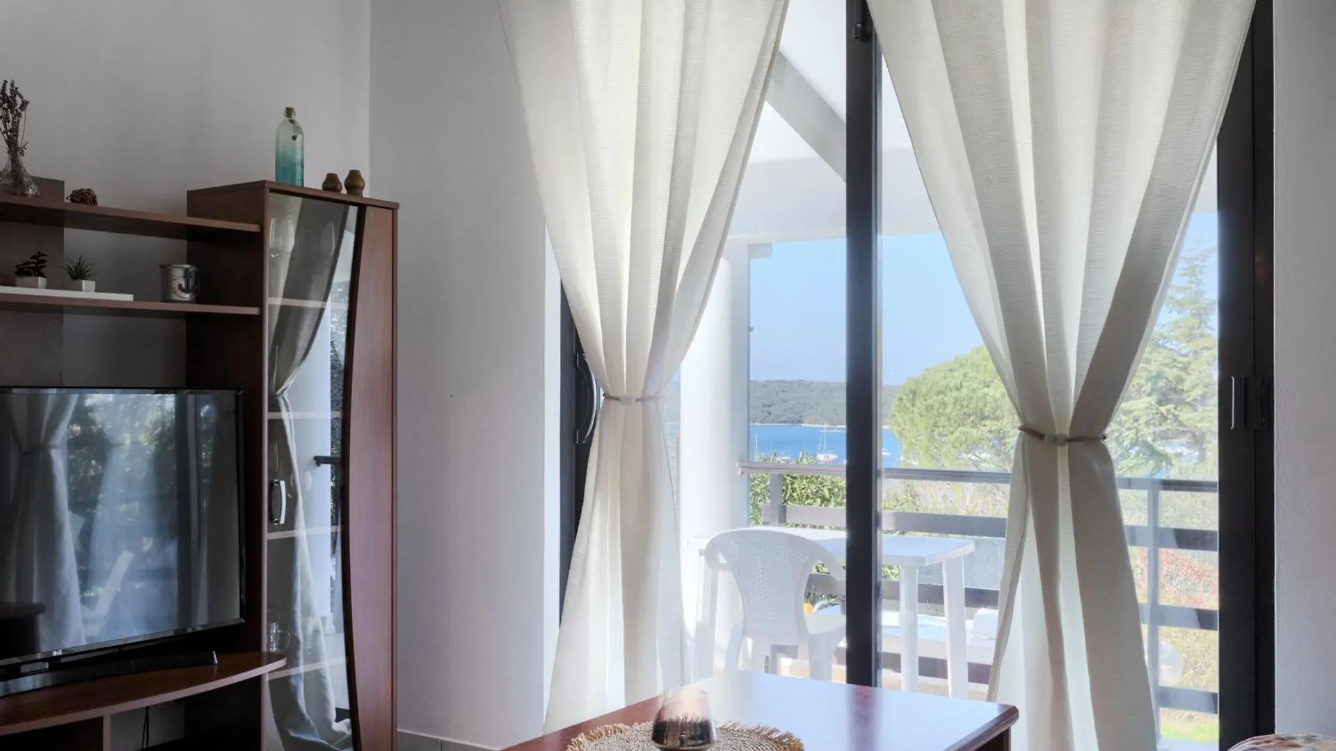 Apartment Eliana Banjole