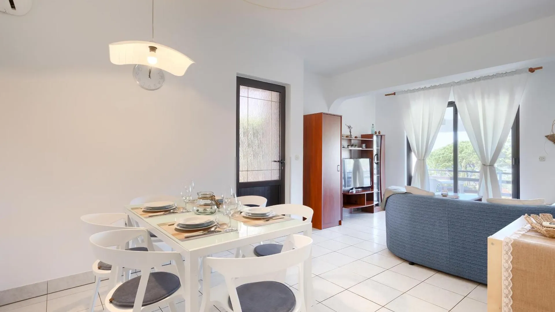 Apartment Eliana Banjole Croatia