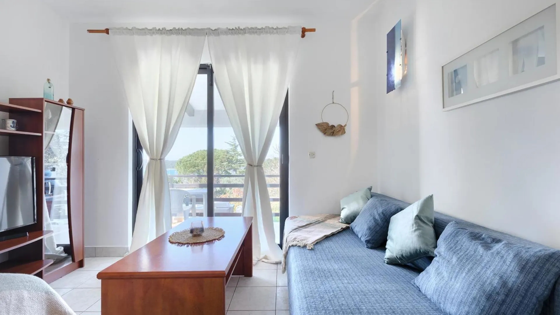 Apartment Eliana Banjole