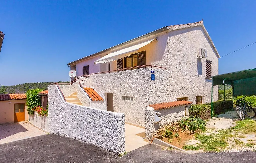 Apartment Eliana Banjole